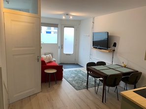 Dining - Apartment Badhuisstraat Scheveningen (Scheveningen)