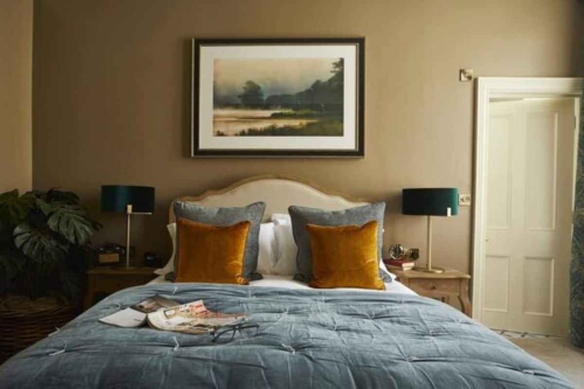 1 bedroom, in-room safe, desk, iron/ironing board
