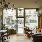 Broadstreet Townhouse