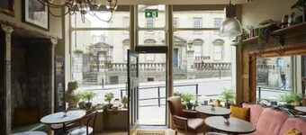 Broadstreet Townhouse