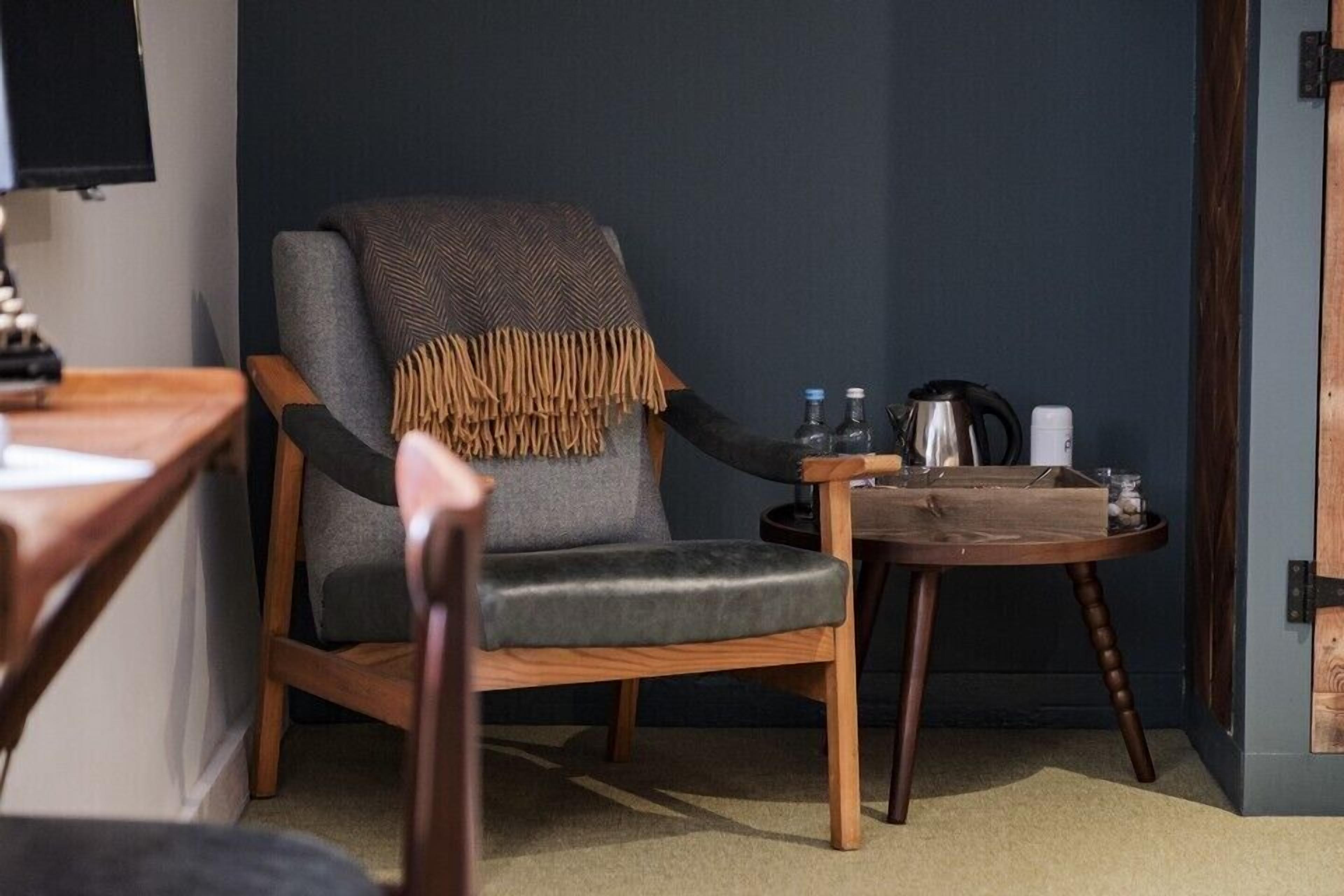 Minibar, desk, iron/ironing board, free WiFi