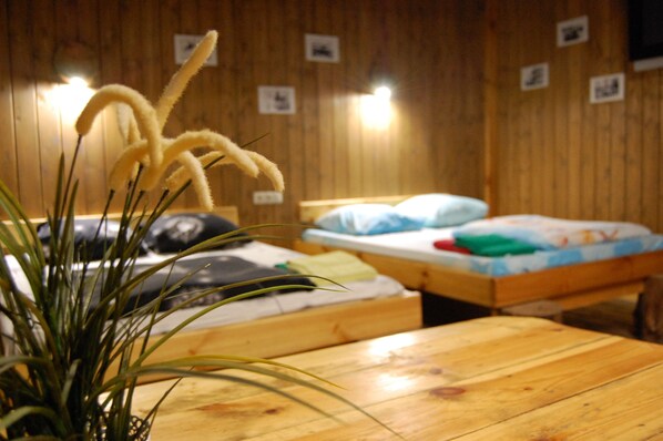 Family Studio | Rollaway beds, free WiFi