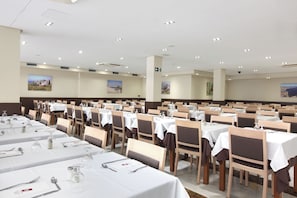 Dining - Helios Benidorm (Benidorm)