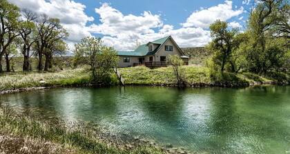 Escapada tranquila para familias y amigos para disfrutar de la hermosa soledad de Wyoming.