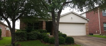 Hem med 4 sovrum pÄ vÄren TX nÀra IAH, The Woodlands, Exxon, Six Flags 1-8 gÀster