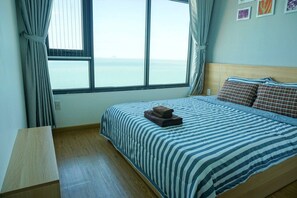 2 bedrooms