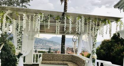 Special Offer MedellĂn Mansion Luxury