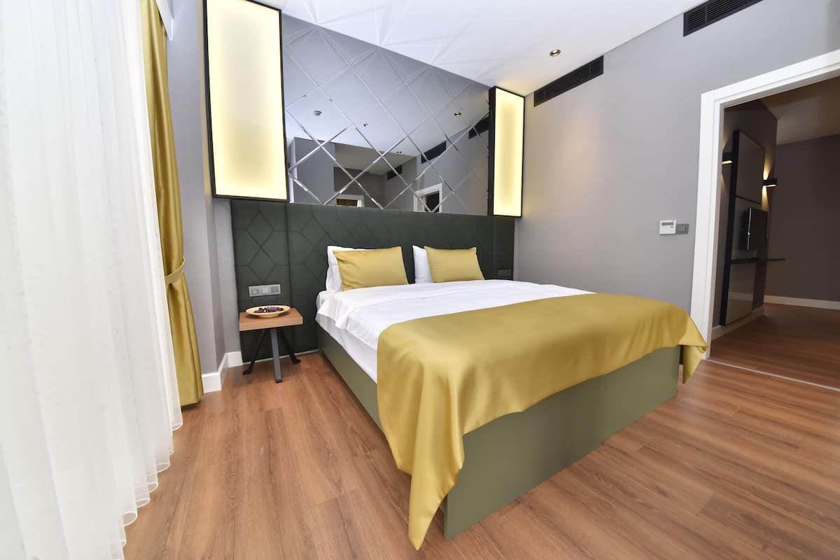 Sábanas de algodón egipcio, ropa de cama de alta calidad y minibar