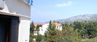 Room in Starigrad-Paklenica with Terrace, Air condition, WIFI (627-6)