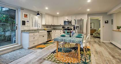Martha's Vineyard Apt ~ 1 Mile to Inkwell Beach!