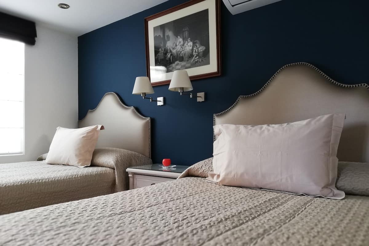 SUITE DOBLE | 1 bedroom, individually decorated, laptop workspace, blackout drapes