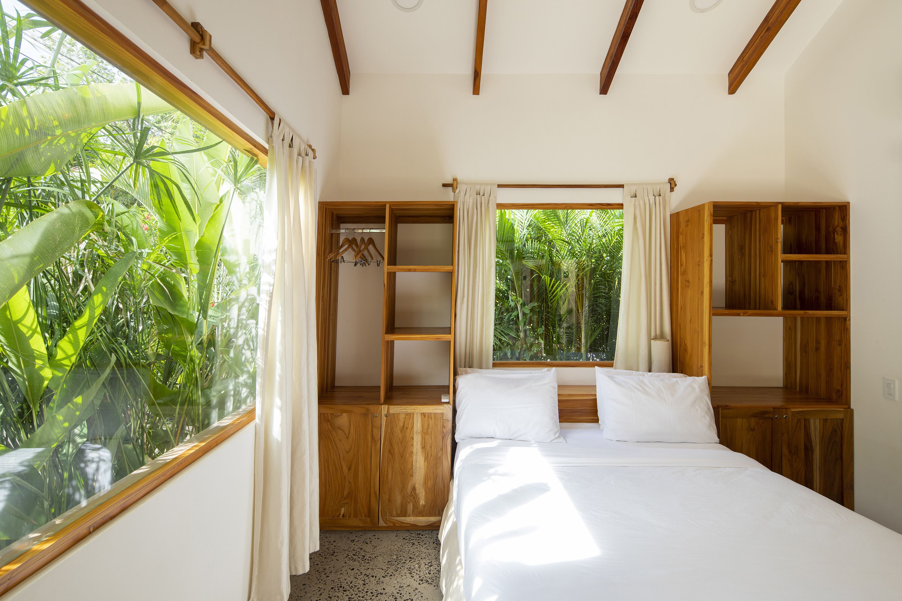 Deluxe House, Multiple Bedrooms, Private Pool | Individually decorated, individually furnished, blackout drapes