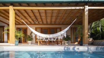 Piscina externa