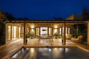 Front of property - evening/night - Tropical Boutique Sunset (Cóbano)