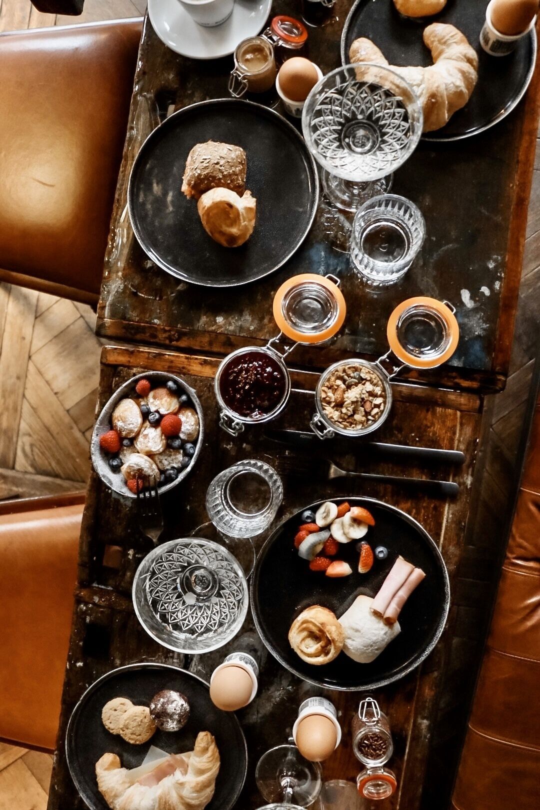 Free daily local cuisine breakfast 