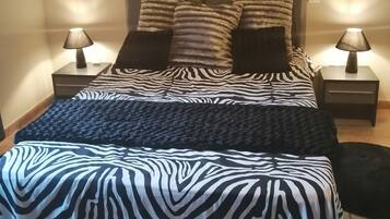 1 bedroom, iron/ironing board, travel crib, internet