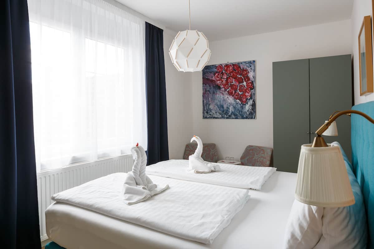 Standard Double Room, 1 King Bed, Non Smoking