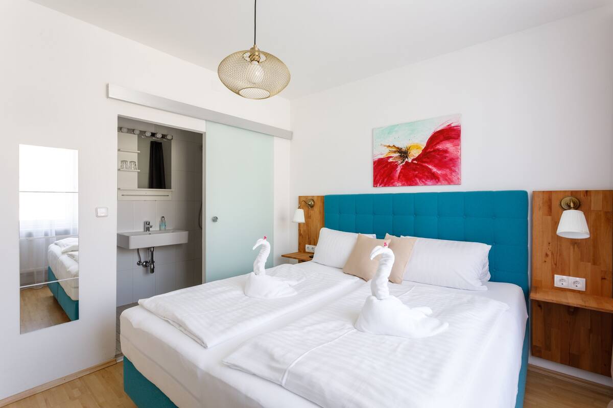 Standard Double Room, 1 King Bed, Non Smoking