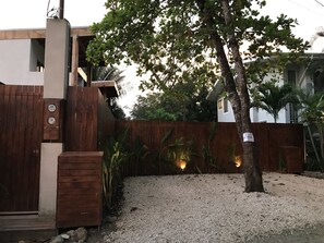 Entrada de la propiedad