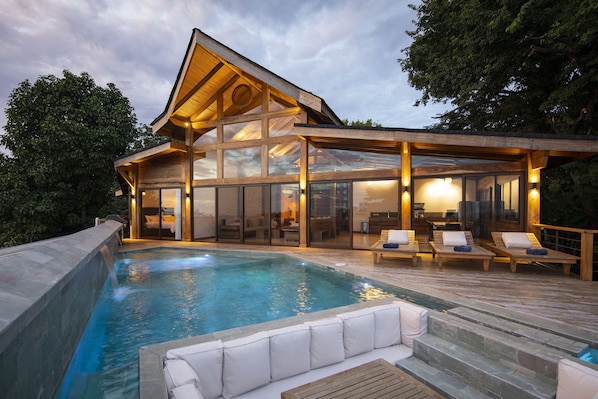 Front of property - evening/night