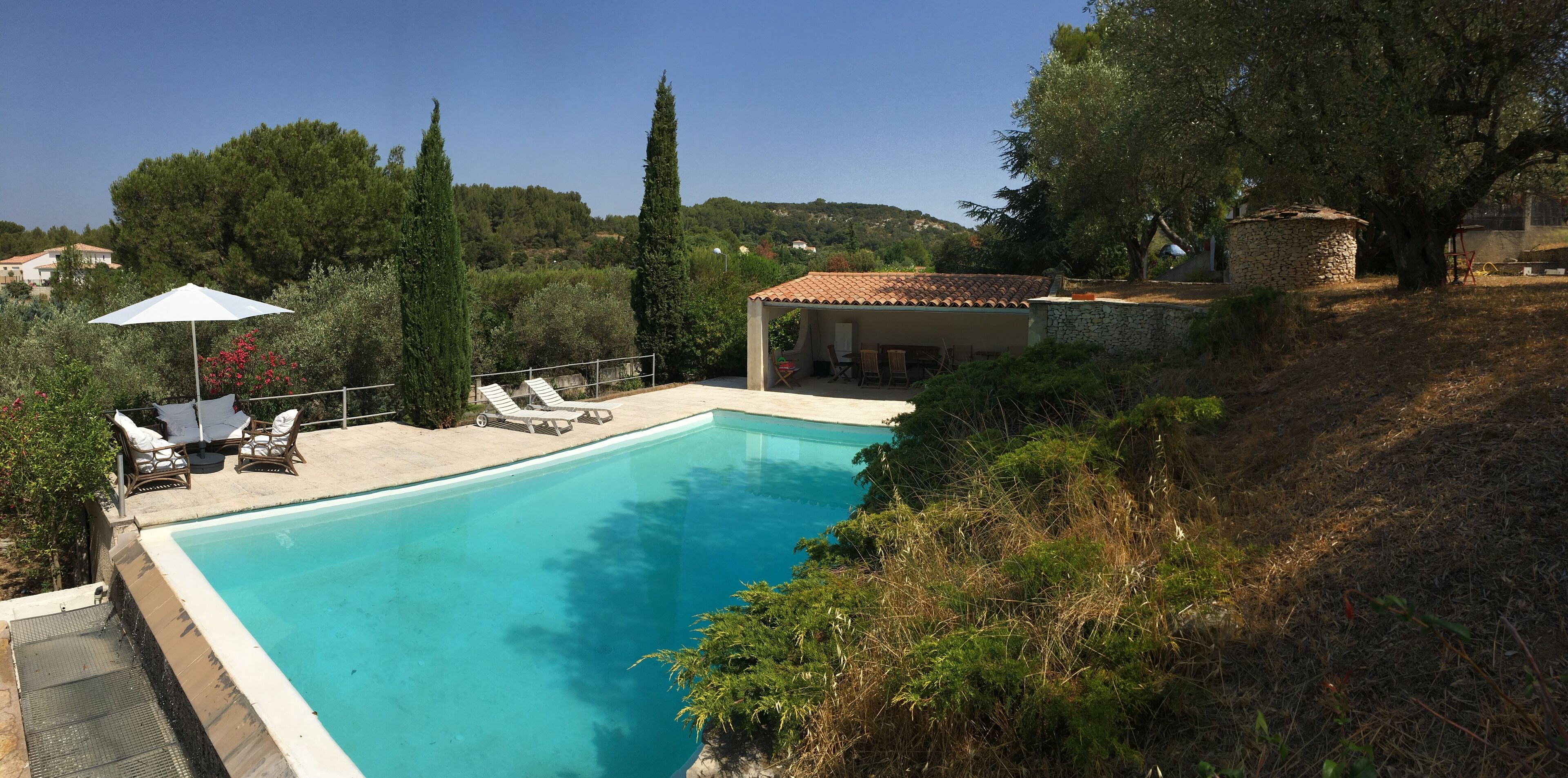 Outdoor pool, an infinity pool
