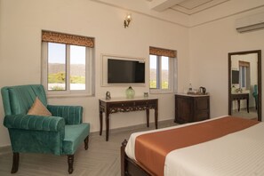 5 chambres, fer et planche à repasser, Wi-Fi gratuit, draps fournis