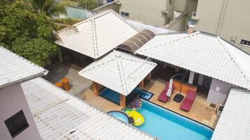 Piscina externa