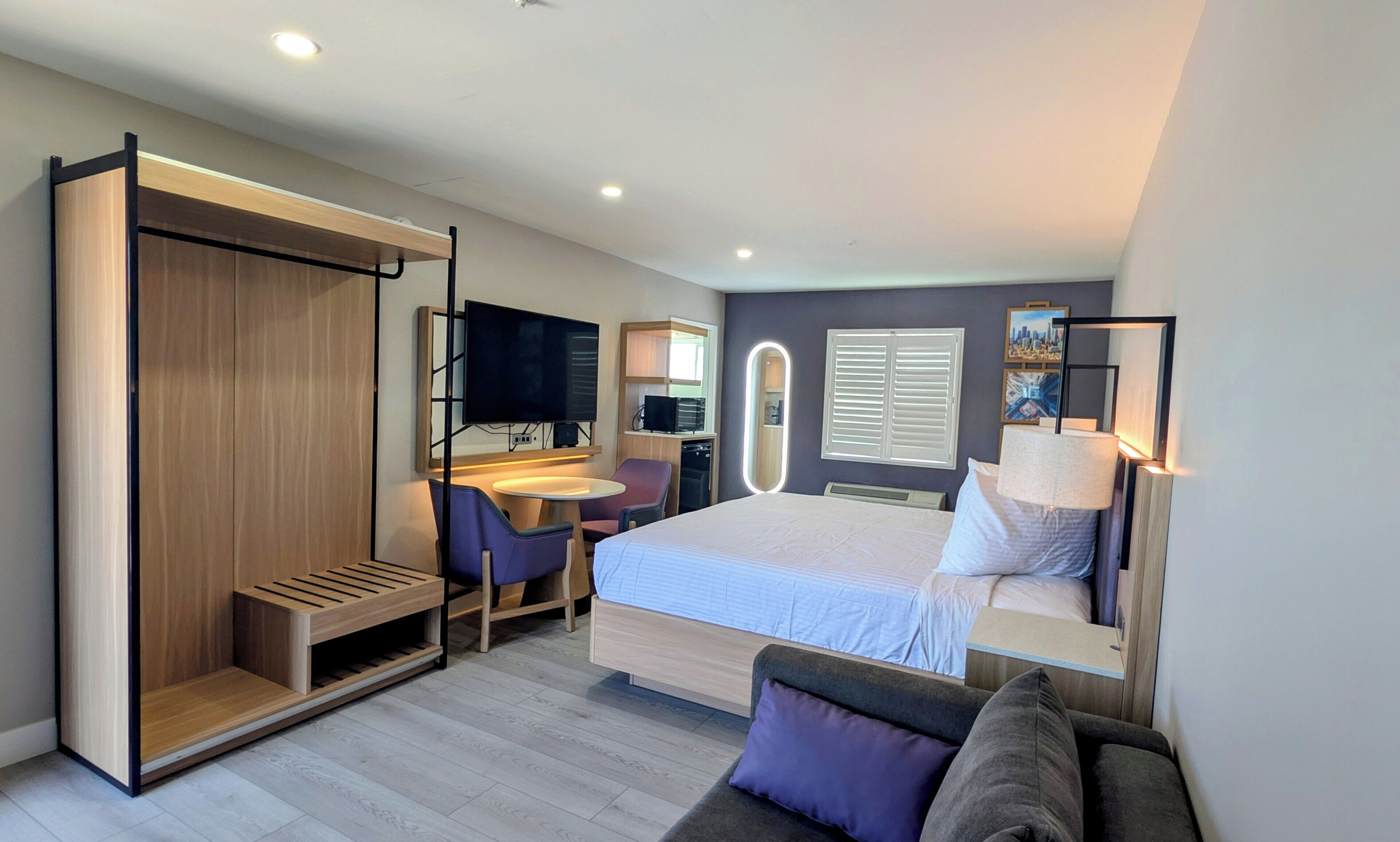 Desk, iron/ironing board, free WiFi, bed sheets