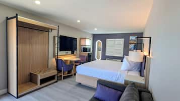 Desk, iron/ironing board (on request), free WiFi, bed sheets