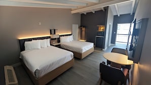 Double Queen Non-Smoking | Desk, iron/ironing board (on request), WiFi (free), bed sheets - Luxury Inn (Norwalk)