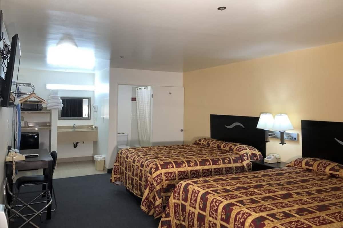 Basic Room, 2 Queen Beds | 1 bedroom, desk, iron/ironing board, free WiFi