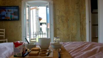 3 chambres, fer et planche Ă repasser, Wi-Fi, draps fournis