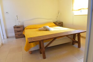 2 室のベッドルーム、デスク、アイロン / アイロン台、WiFi (無料)