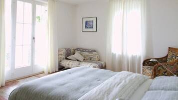 2 多间卧室、办公桌、熨斗/熨衣板、免费 WiFi