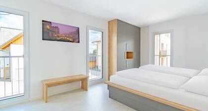 Lakeside Living: Modern Apartment Just 400m from Lake Bled