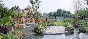 Nantra Chiangmai Riverfront Hotel