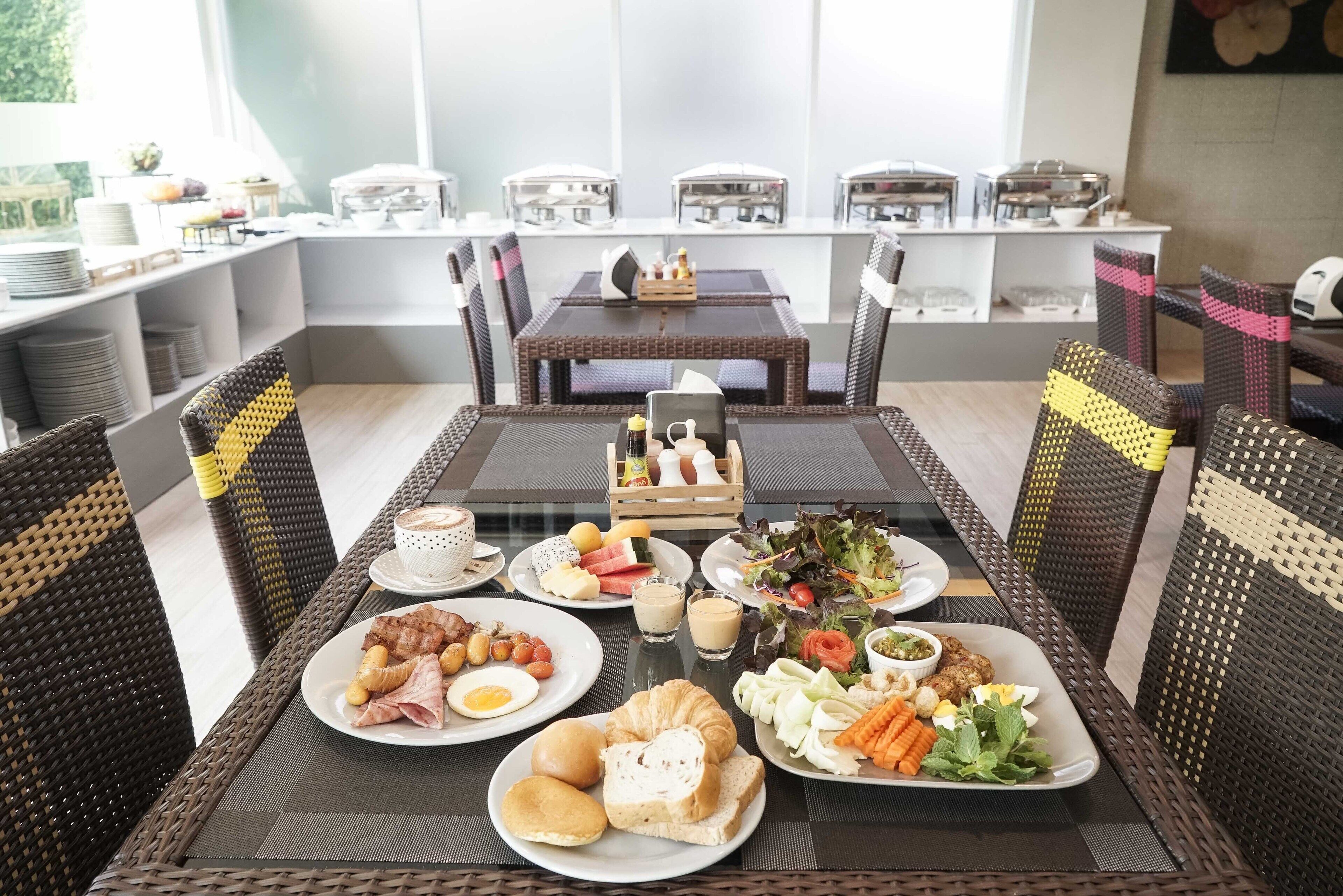 Photo - Nantra Chiangmai Riverfront Hotel