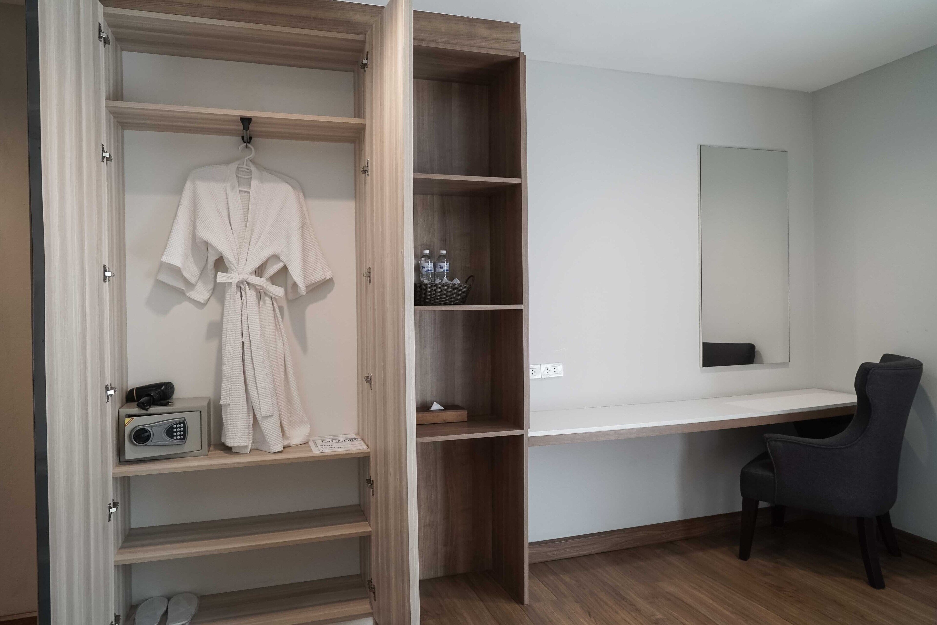 Photo - Nantra Chiangmai Riverfront Hotel