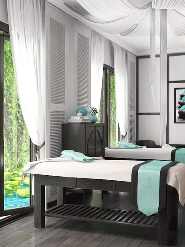 Couples treatment room(s), body treatments, hot stone massages