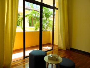 Comfort Suite | Living room