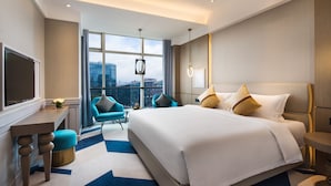 Soundproofing, WiFi (free) - Radisson Ningbo Beilun (Ningbo)
