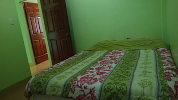 Individually decorated, blackout curtains, iron/ironing board, free WiFi