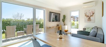 Lakeside Living: Modern Apartment Just 400m from Lake Bled