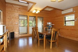 Kobushi | In-room dining