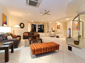 Apartment, 3 Bedrooms | Living area | Plasma TV, DVD player