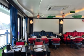 Interior detail - Verdure Lotus Luxury Cruise on Lan Ha Bay (Ha Long)