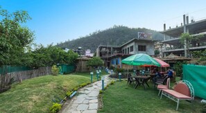 Garden - Hotel Tapovan Cottage (Narendranagar)