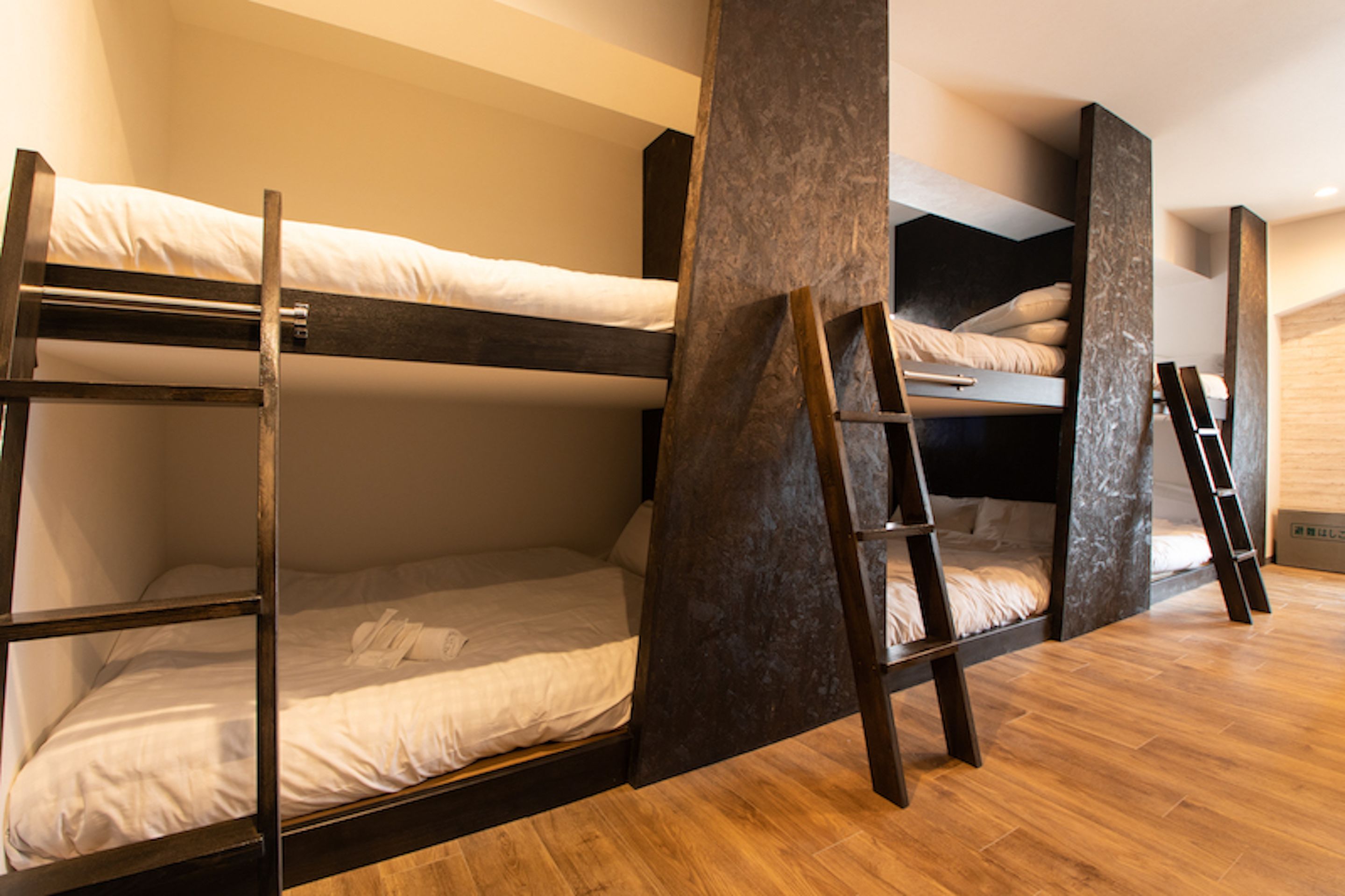 Standard Room | Free WiFi, bed sheets