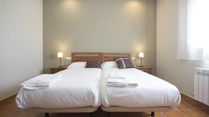 7 habitaciones, wifi gratis, ropa de cama y acceso para silla de ruedas