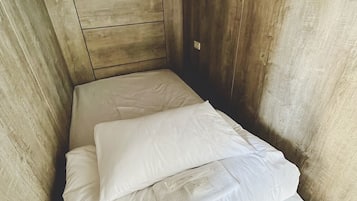 羽絨被、Select Comfort 床墊、隔音、免費 Wi-Fi
